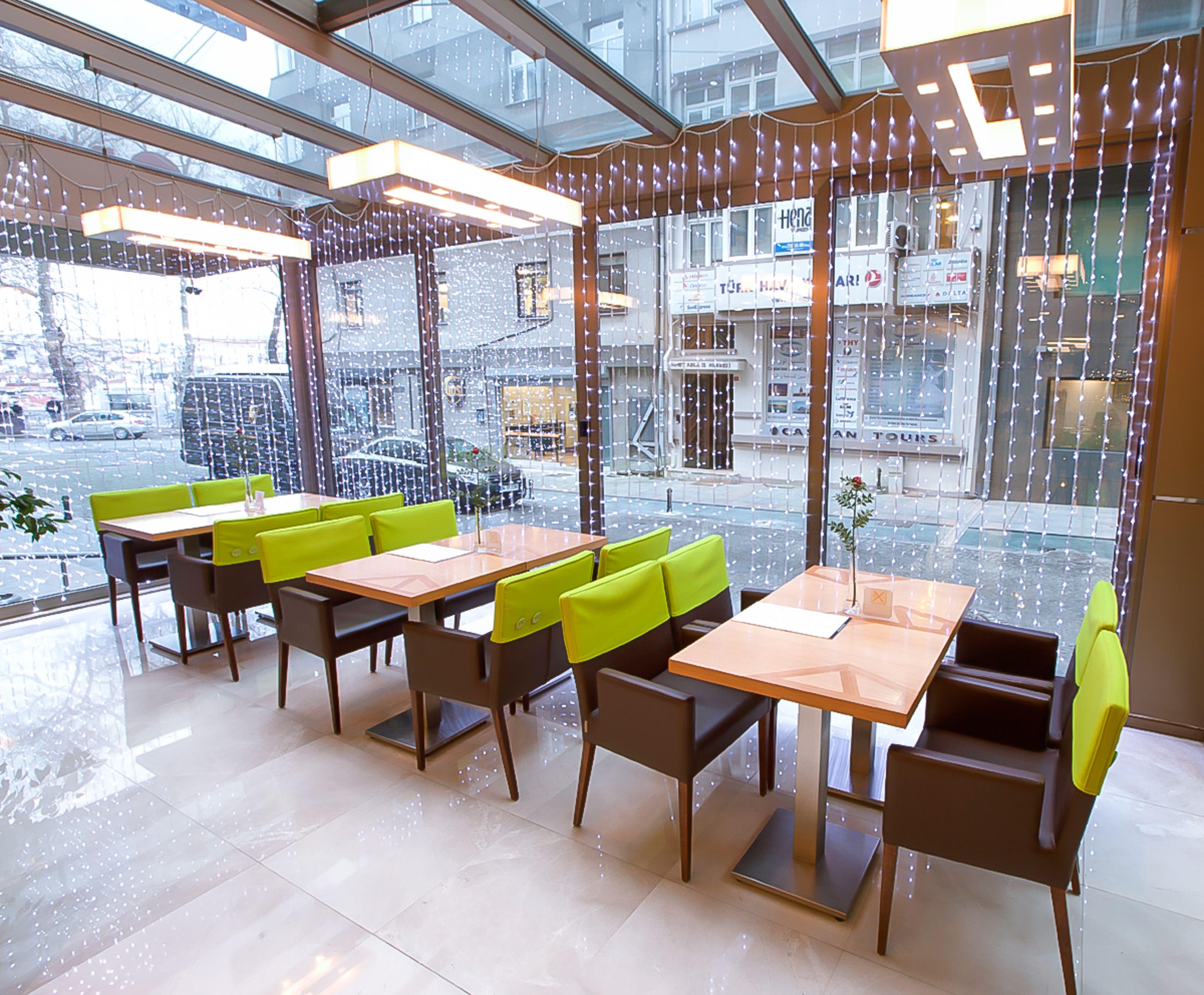 Ramada By Wyndham Istanbul Taksim — Billeder 2